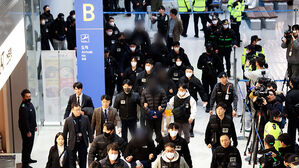 캄보디아 송환 조직원 73명 중 72명 구속영장 청구&hellip;1명은 구속