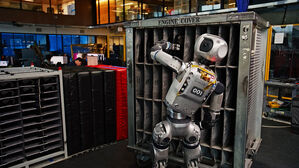 불 꺼진 채 24시간 풀가동&hellip;"5년 내 일자리 30% 대체"