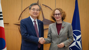 조현, 벨기에서 나토 사무차장 면담&hellip;"방산 협력 추진"