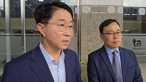 조정식 특보 "이해찬 전 총리, 위중"&hellip;'한국 이송' 질문엔 "더 지켜봐야"