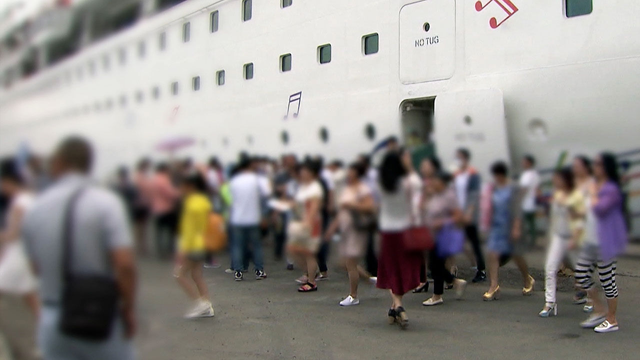 중국인 단체 관광객 무비자 입국 제도 실행 후 중국인 범죄가 급증했다는 소문, 통계를 확인해보니 오히려 줄었다는 결론