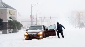 영하 50도 찍고 '초긴장'&hellip;"완전 마비" 비상사태 선포