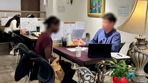 "야간 투어까지 생겼다" 한국 온 외국인들 푹 빠진 정체