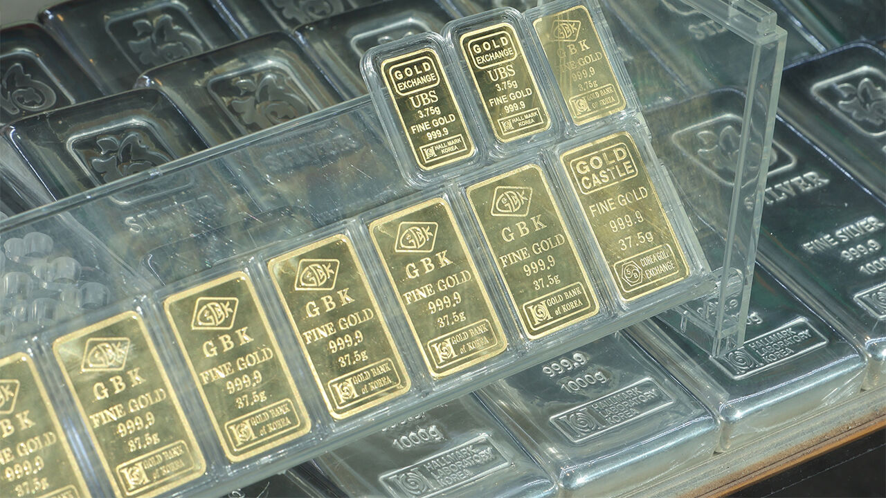 13일 서울 종로구 한 귀금속상가에 놓인 금과 은 상품 (사진=연합뉴스)