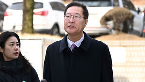 박성재, 첫 재판서 '내란 가담' 부인&hellip;"반대해도 윤이 선포"