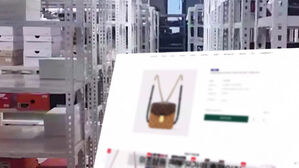 문 열자 드러난 비밀창고&hellip;165억 챙겨 호화생활 즐겼다