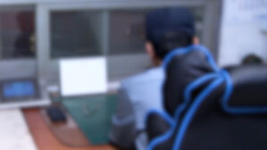 "경비원인 아버지가 받은 선물"&hellip;처참한 상태 '경악' 