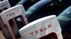Tesla with 'Autopilot' Crashes Into House in U.S., Killing One Resident