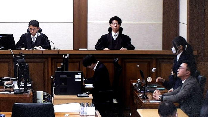 '매관매직' 등 남은 재판 2건…2차 특검 곧 출범