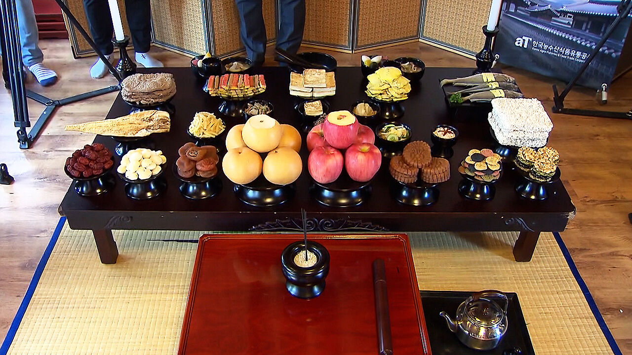 [친절한 경제] '설 차례상' 조금 더 싸게 준비하려면?&hellip;정리해봤습니다