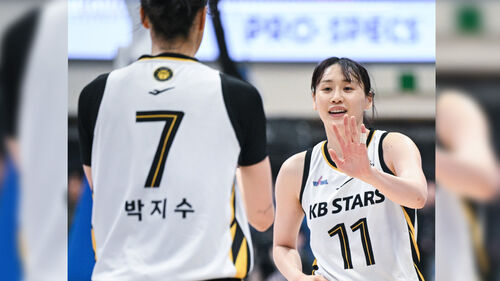 박지수와 강이슬