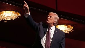 트럼프 "인도, 러시아 원유 구매 중단"&hellip;관세 50→18% 수직인하