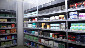 "50% 싸다" 카트에 수북&hellip;서울에 2호점 열자 집단반발