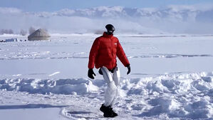 영하 40도인데 눈 속 뚜벅뚜벅&hellip;"13만 보 걸었다"