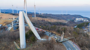 8개월 전 안전진단 했는데&hellip;영덕 풍력발전기 파손 원인 의문점