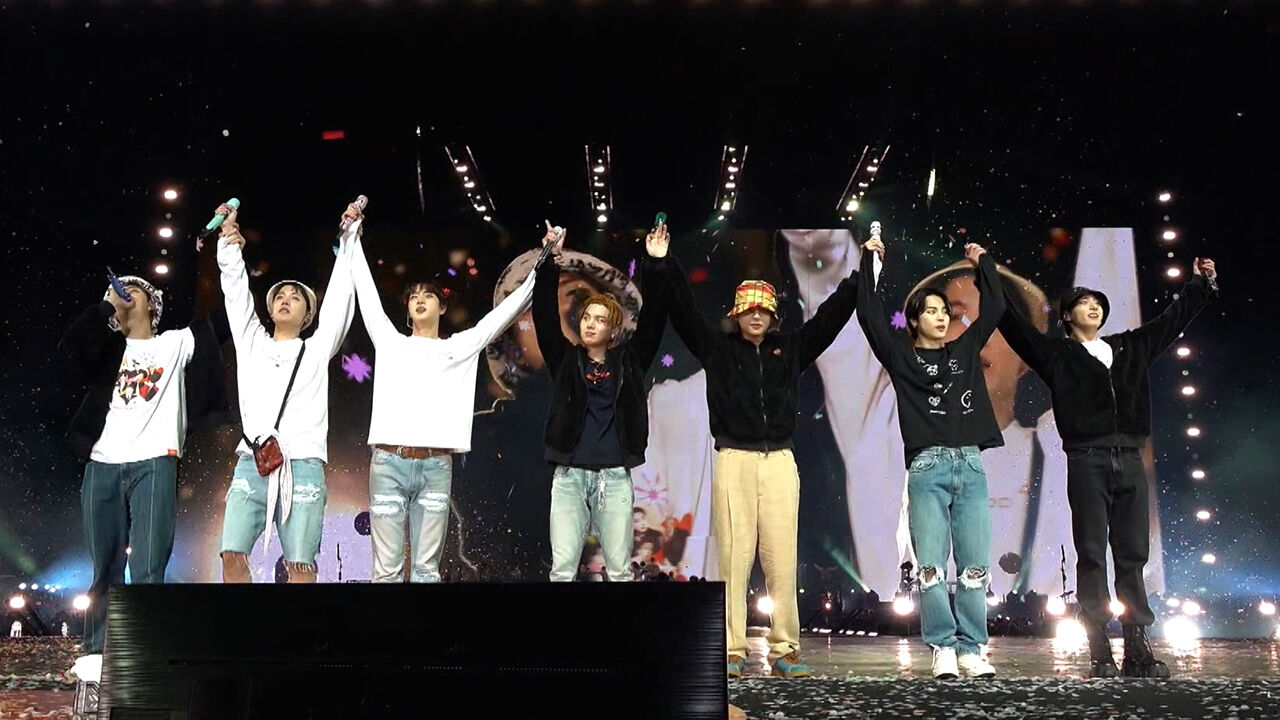 BTS 광화문 광장서 컴백 공연…넷플릭스로 생중계한다