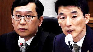 "사이코패스? 더는 못 참아" 분노&hellip;재판정 들이닥친 판사