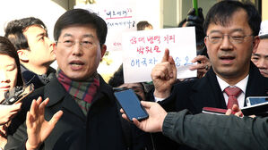 '박원순 아들 병역 비리' 의혹 제기자들 2심 무죄&hellip;10년 만에 뒤집혀