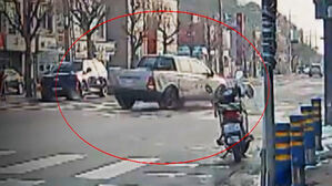 50m 후진하다 갑자기 돌진해 '쾅'&hellip;야채 팔던 70대 참변