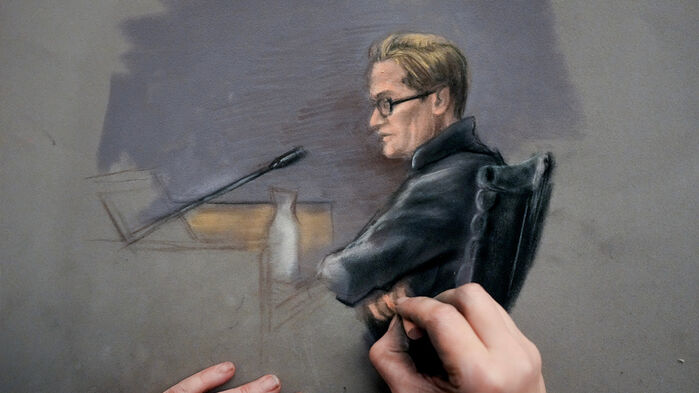 성폭행 등의 혐의로 법정에 선 노르웨이 왕세자빈의 아들 마리우스 보르그 회이뷔를 그린 법정스케치