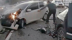 "사람 찾는다" 경찰이 직접 수소문&hellip;긴박했던 상황 봤더니