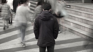 집에만 있는 '은둔 청년'&hellip;사회적 비용 연간 5조 넘어