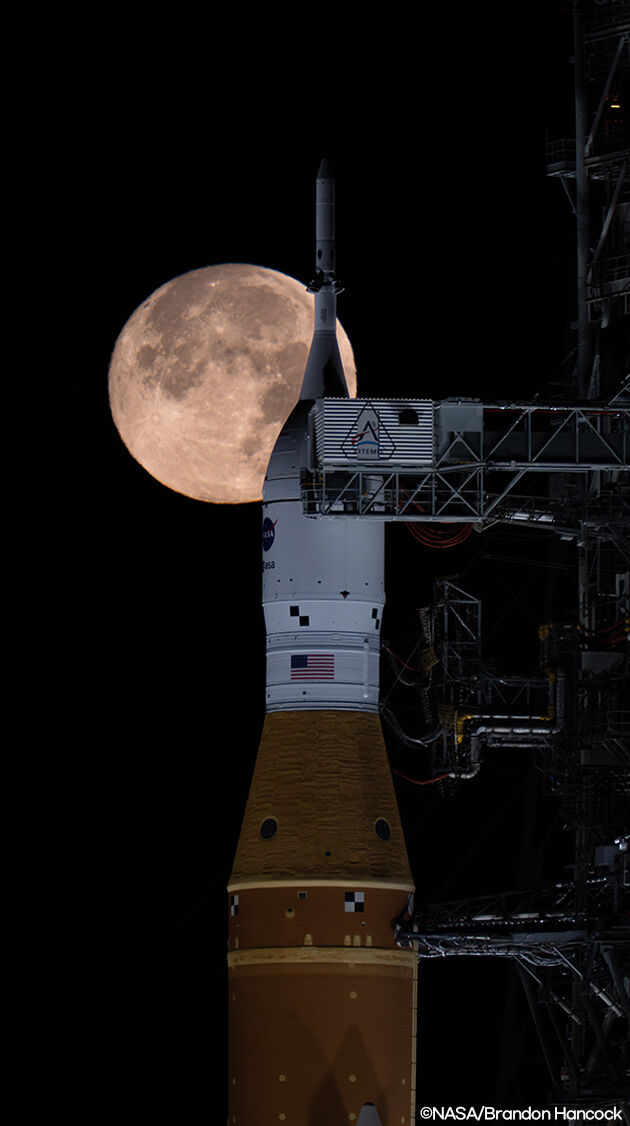 저작권 표시 우하단에 있는 버전