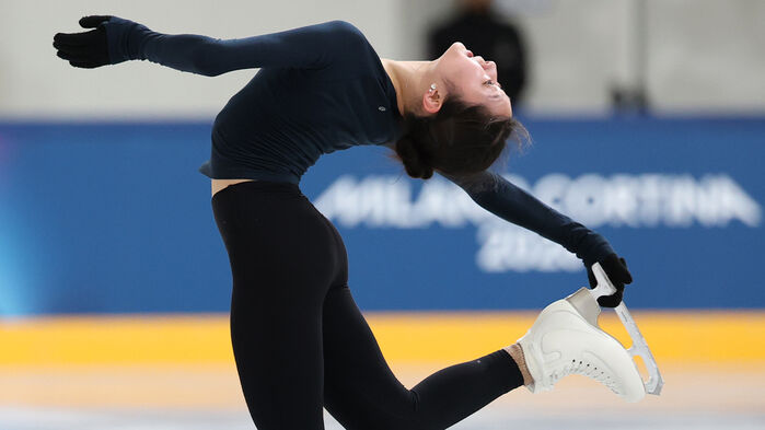 2026 밀라노·코르티나담페초 동계올림픽 개막을 하루 앞둔 5일(현지시간) 이탈리아 밀라노 아이스스케이팅 아레나에서 피겨 여자 싱글 신지아가 훈련하고 있다.