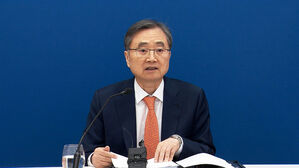 "미국 분위기 좋지 않아&hellip;'비관세' 진전 중요"