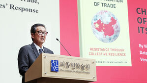 "'안보는 미, 경제는 중' 공식 끝났다&hellip;한국, G7&middot;호주와 연대해야"