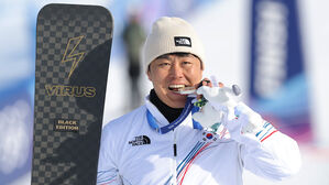 스노보드 김상겸 대회 첫 은메달 획득&hellip;컬링은 연승에도 탈락