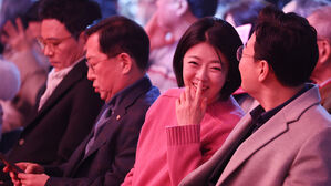 국힘 서울시당 수석부위원장단 "배현진, 한동훈 제명 반대 서명 주도 안 해&hellip;심각한 우려"