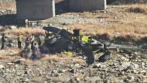 경기 가평군서 군 헬기 1대 추락&hellip;"2명 중상, 병원 이송"