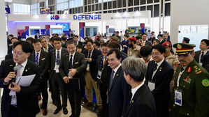 [단독] 방사청의 중동 최대 방산전시회 '불참'&hellip;국방부와 마찰? (취재파일)