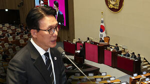 대정부질문 첫날&hellip;대미 관세 협상 집중 질의