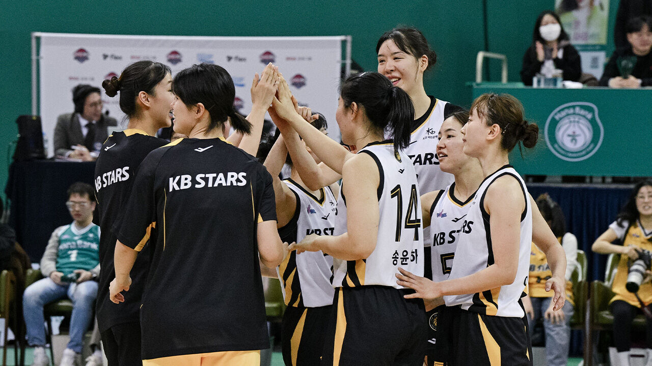 여자농구 KB, 하나은행 잡고 7연승 질주