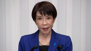 "개헌 힘 있게 추진"&hellip;강경 보수 정책 속도전