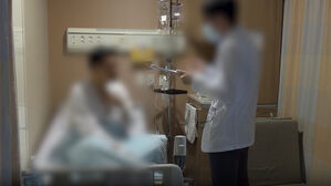 "암이라더니&hellip;" 병원 오진에 간 일부 절제한 70대 분통