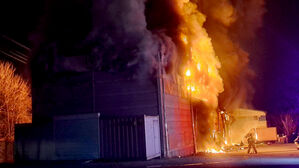 평택제천고속도로 부근 거즈 생산공장서 불&hellip;인명피해 없어