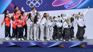 일본, 거친 시상대 표면에 스케이트 날 손상 항의&hellip;조직위 사과