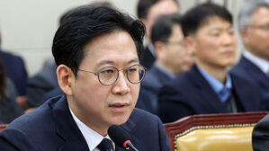 과기부총리 "쿠팡 '3천 건 유출' 주장 신뢰할 수 없어"