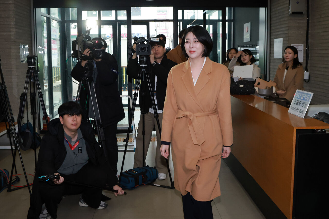  배현진 의원, 국민의힘 중앙윤리위 출석 / 오늘, 서울 국민의힘 당사