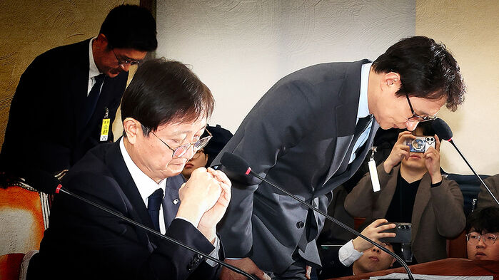 고개 숙인 빗썸 대표…'디지털자산법' 서두른다