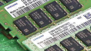 "램값이 금값"&hellip;중고 거래에 'PC 털이'까지