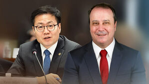 '비관세 장벽' 논의&hellip;"고정밀지도 제공" 압박