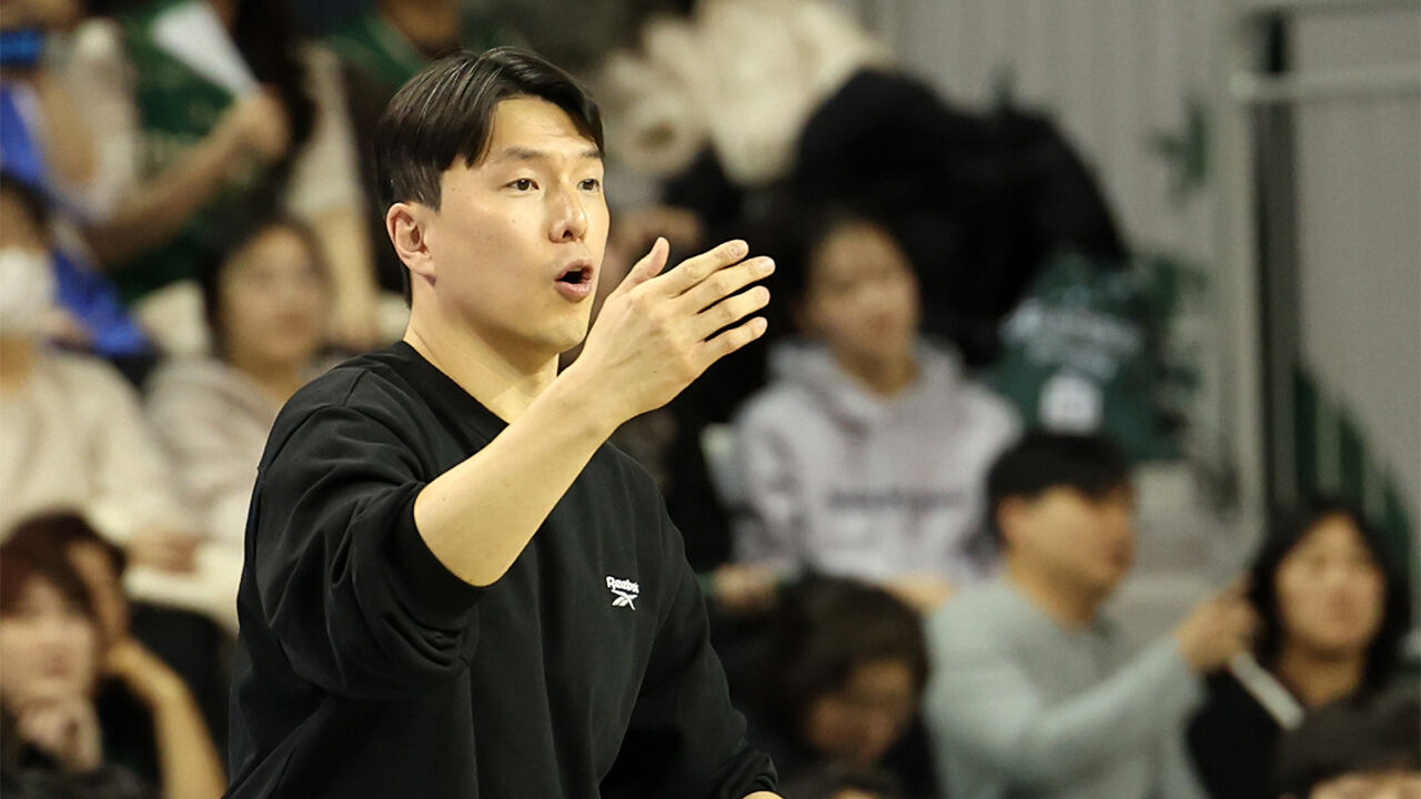 '개인 사유로 지각 출근' 삼성 김효범 감독, 제재금 300만 원