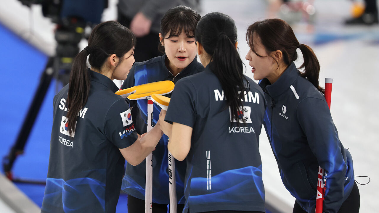여자 컬링, 덴마크에 6:3으로 덜미…예선 2승 2패