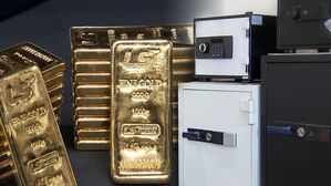 "2, 3주 뒤에야 받는다"&hellip;금값 널뛰자 주문 급증한 상품