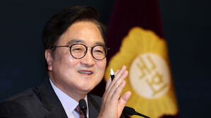 우원식 의장 "여성의 용기가 세상 바꿔&hellip;평등 사회 위해 함께할 것"