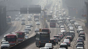 설날 하루 앞두고 정체&hellip;서울→부산 6시간 10분